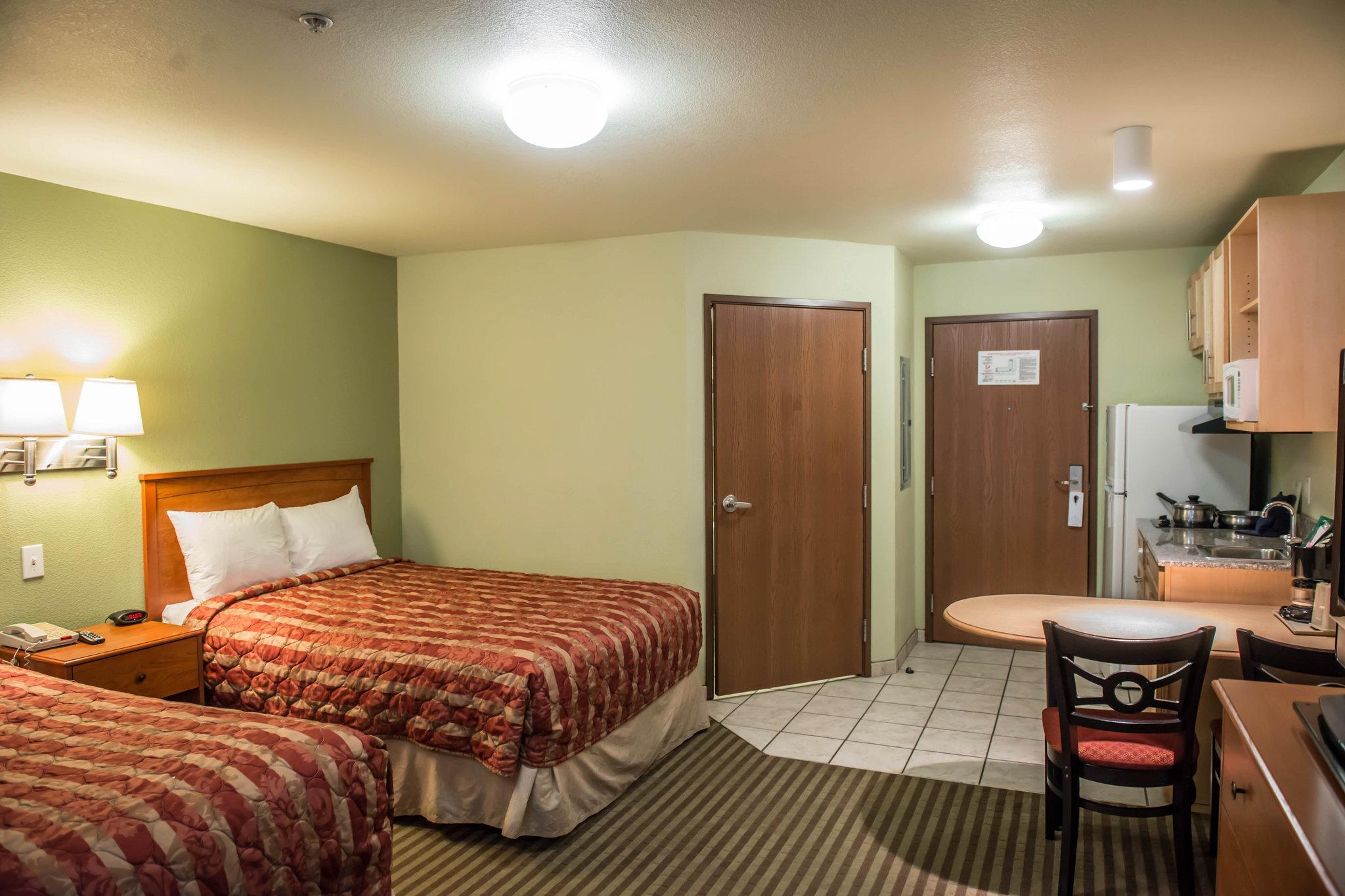 Suburban Studios Near Panama City Beach Exterior photo